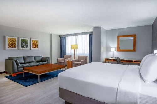 Wyndham Indianapolis West - image 49