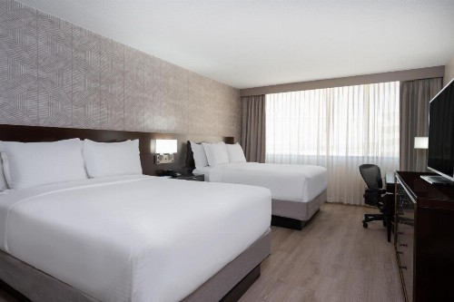 Wyndham Indianapolis West - image 8