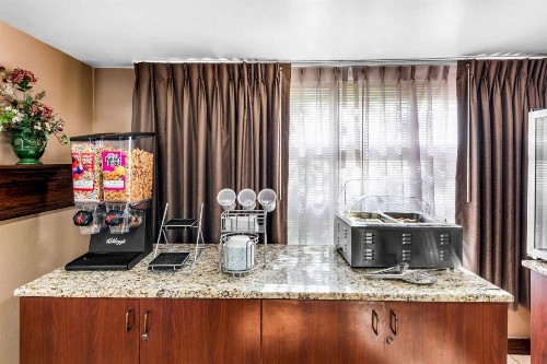 Clarion Inn & Suites Northwest - image 18