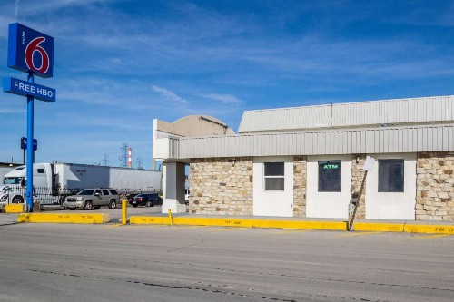 Motel 6-Indianapolis IN - South - image 4