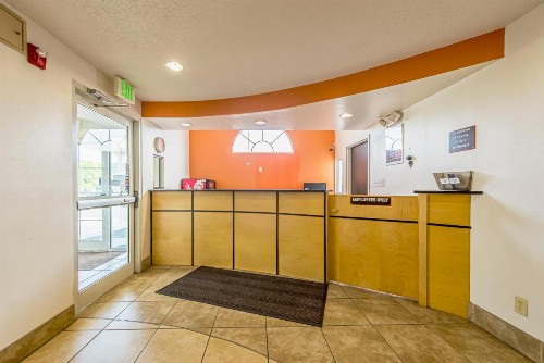 Motel 6 Indianapolis North - image 22
