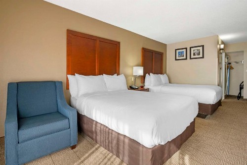 Comfort Inn & Suites North at the Pyramids - image 14