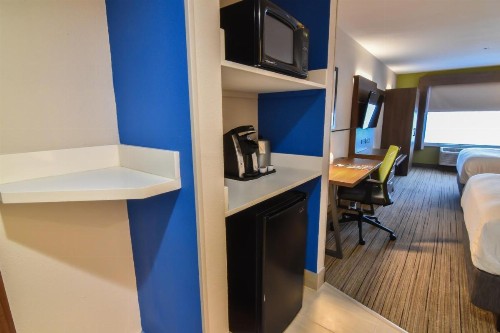 Holiday Inn Express & Suites - Indianapolis Northwest an IHG Hotel - image 18