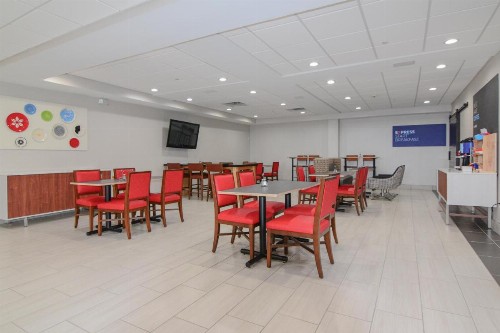 Holiday Inn Express & Suites - Indianapolis Northwest an IHG Hotel - image 27