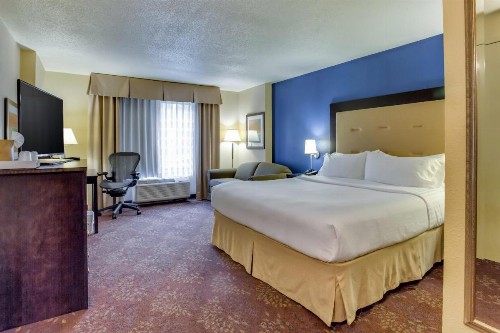Holiday Inn Indianapolis North-Carmel an IHG Hotel - image 6