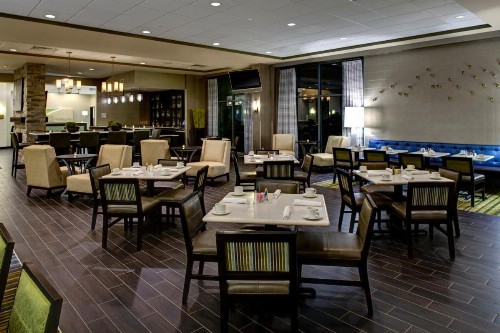 Holiday Inn Indianapolis North-Carmel an IHG Hotel - image 7