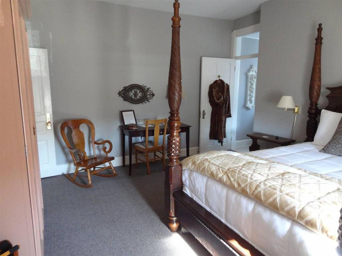 Nestle Inn - image 6