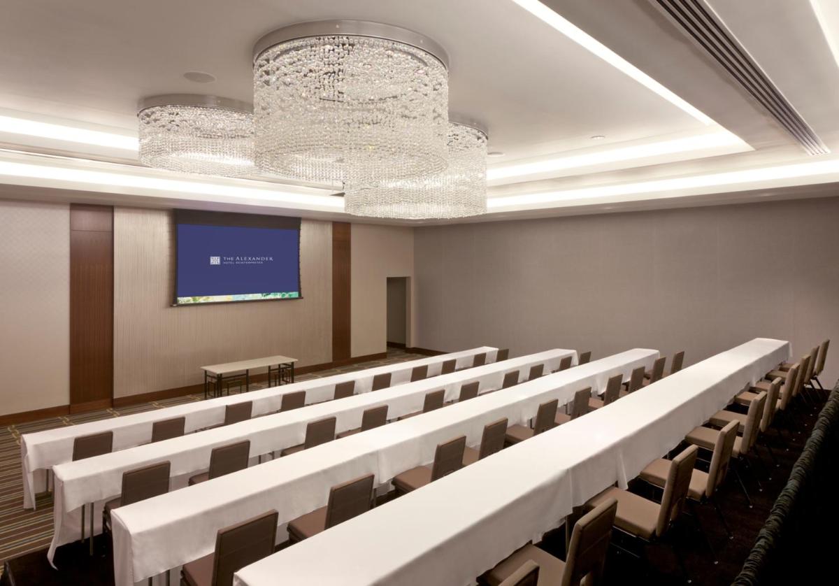 The Alexander A Dolce Hotel - image 7