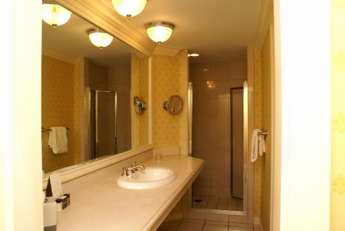 Columbia Club - image 14