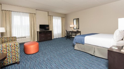 Holiday Inn Indianapolis Airport an IHG Hotel - image 14
