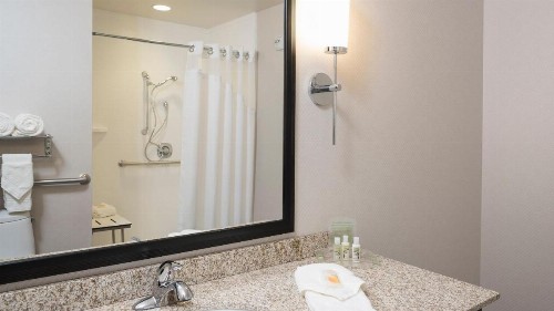 Holiday Inn Indianapolis Airport an IHG Hotel - image 25