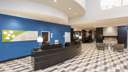 Holiday Inn Indianapolis Airport an IHG Hotel - image 3