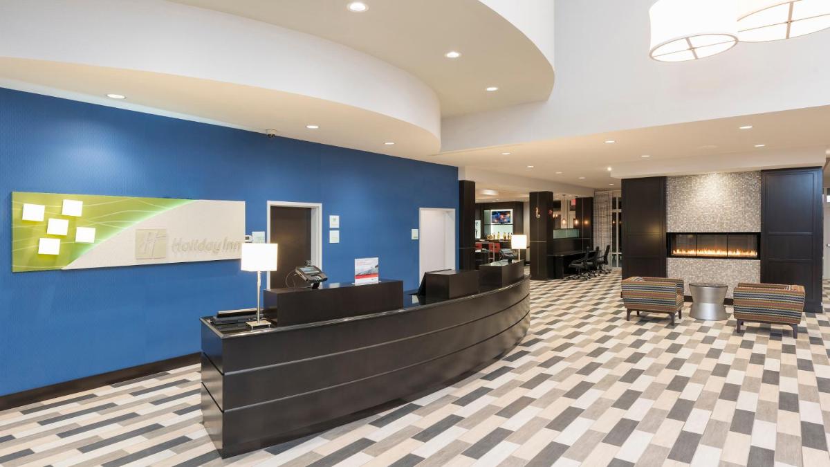 Holiday Inn Indianapolis Airport an IHG Hotel - image 3