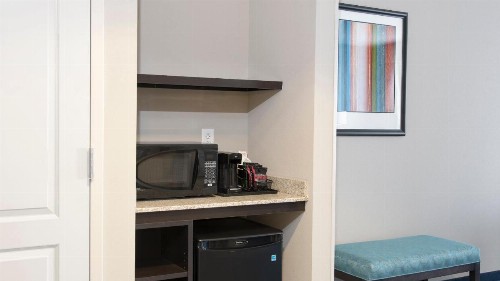 Holiday Inn Indianapolis Airport an IHG Hotel - image 38