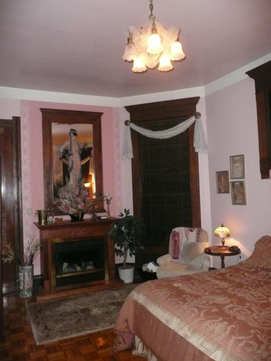 Old Northside Bed & Breakfast - image 2