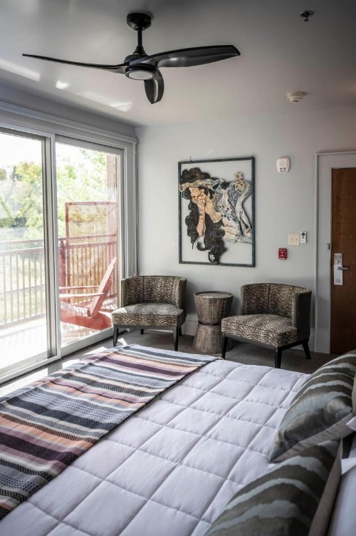 Hotel Broad Ripple - image 37