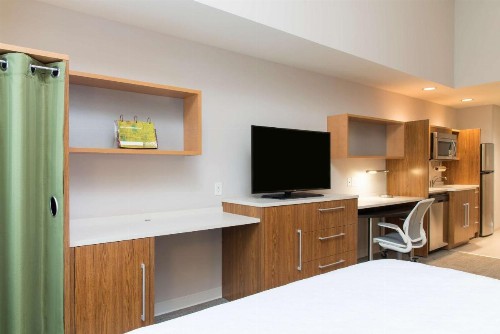 Home2 Suites by Hilton Indianapolis Downtown - image 24