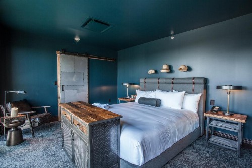 Ironworks Hotel Indy - image 12