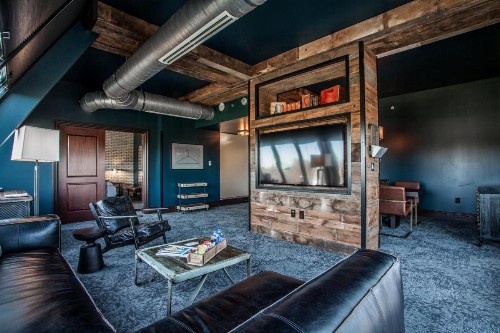 Ironworks Hotel Indy - image 39