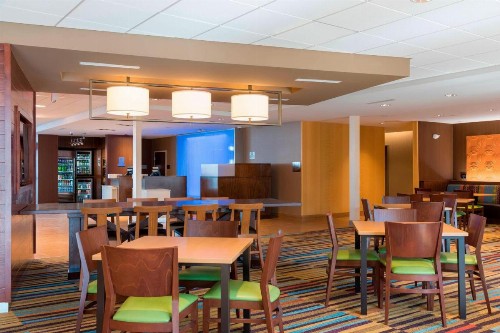 Fairfield Inn & Suites by Marriott Indianapolis Fishers - image 18