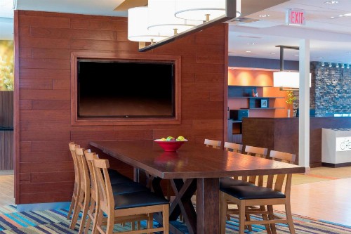 Fairfield Inn & Suites by Marriott Indianapolis Fishers - image 8