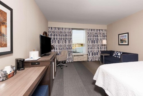 Hampton Inn & Suites Indianapolis-Keystone IN - image 21