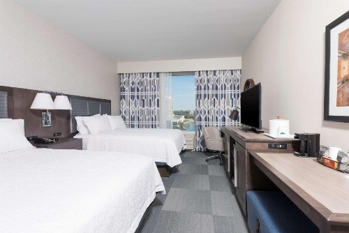 Hampton Inn & Suites Indianapolis-Keystone IN - image 32