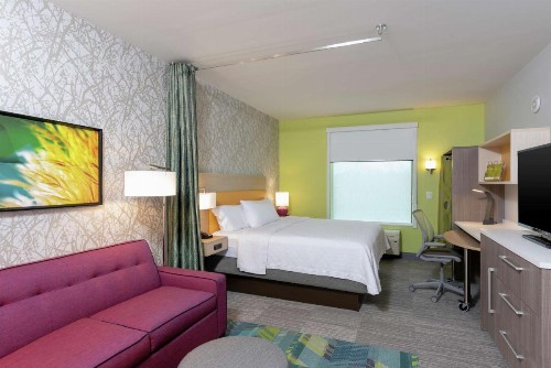 Home2 Suites By Hilton Indianapolis Airport - image 14