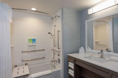 Home2 Suites By Hilton Indianapolis Airport - image 19