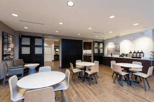 Residence Inn by Marriott Indianapolis South/Greenwood - image 24