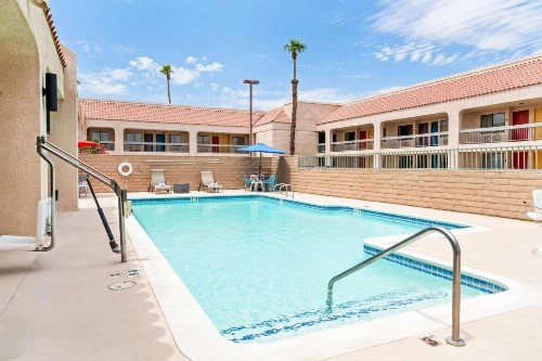 Quality Inn & Suites Indio I-10 - image 31