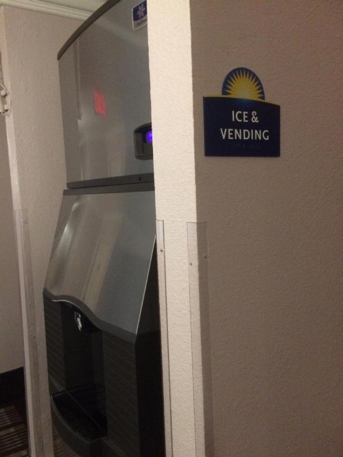 Days Inn by Wyndham Indio - image 20