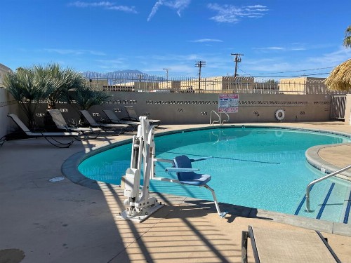 Days Inn by Wyndham Indio - image 22