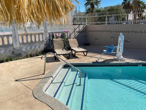 Days Inn by Wyndham Indio - image 32