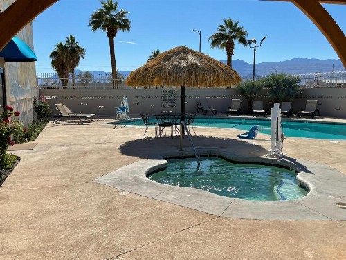 Days Inn by Wyndham Indio - image 34