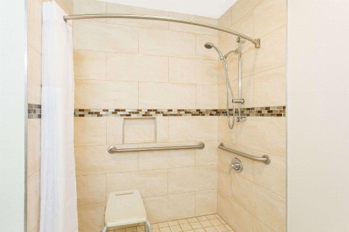 Days Inn by Wyndham Indio - image 7