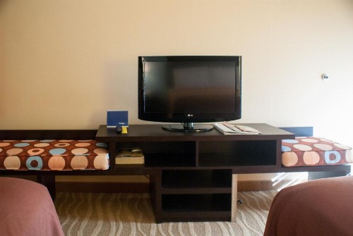 Super 8 by Wyndham Indio - image 10