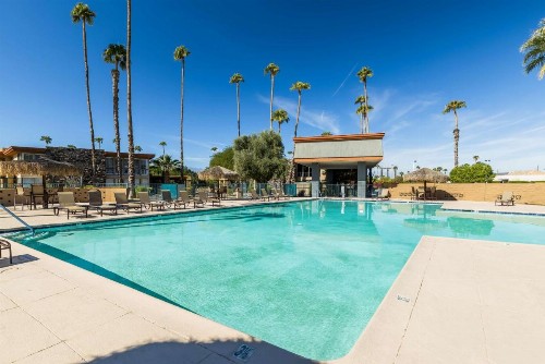 Best Western Date Tree Hotel - image 1
