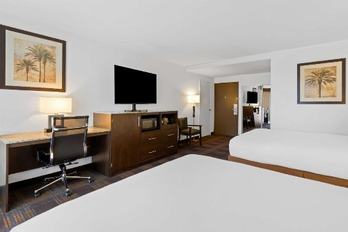 Best Western Date Tree Hotel - image 31
