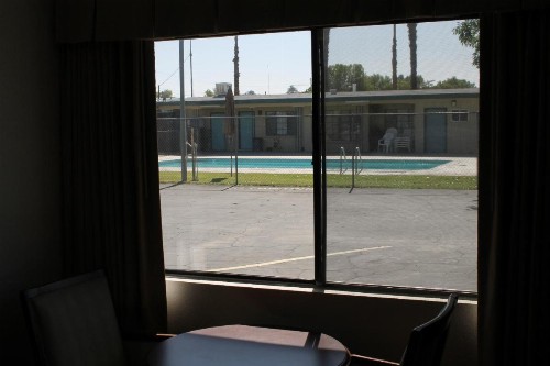 Indio Holiday Motel - image 18