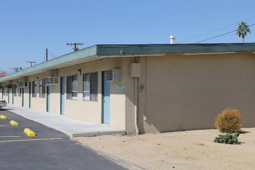Indio Holiday Motel - image 6