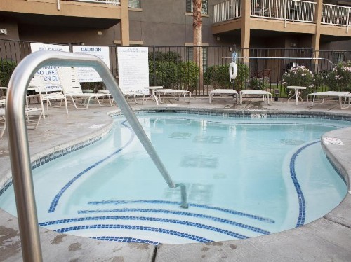 Indio Resort by ResortShare - image 5