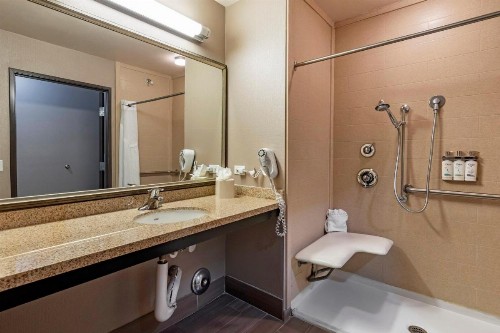 Holiday Inn Express Indio an IHG Hotel - image 25