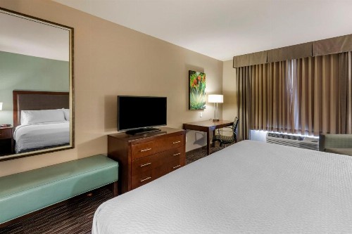 Holiday Inn Express Indio an IHG Hotel - image 39