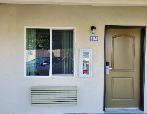 Budget Inn Motel - image 8