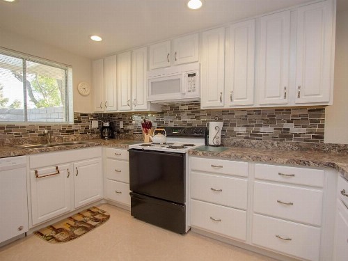 Indian Palms Vacation Condo - image 7