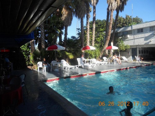 Tradewinds Airport Hotel - image 21