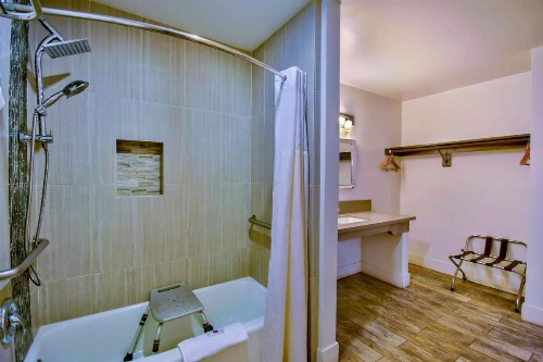 Motel 6-Inglewood CA - image 22