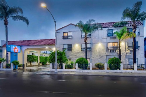 Motel 6-Inglewood CA - image 3