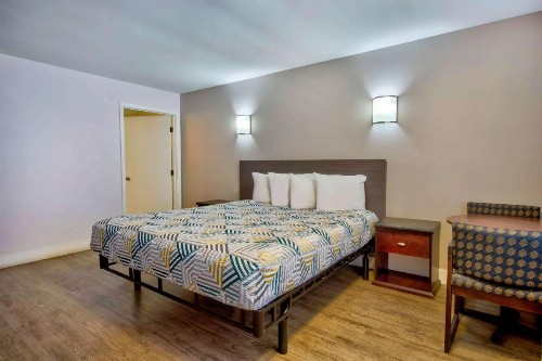 Motel 6-Inglewood CA - image 8